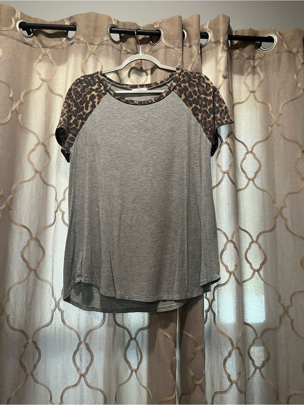 JODIFL Gray Tee with Leopard Raglan Sleeves